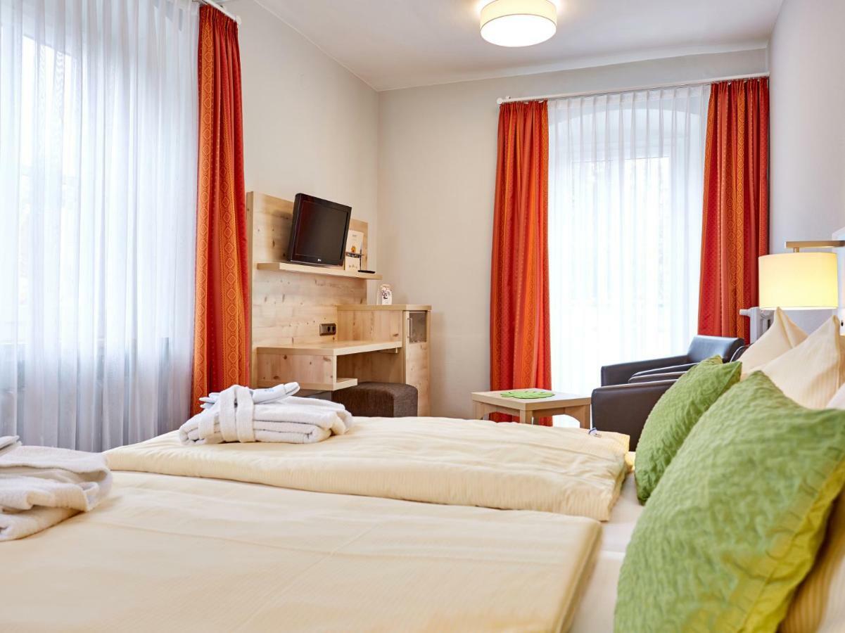 Akzent Hotel Turmwirt Оберамергау Екстериор снимка