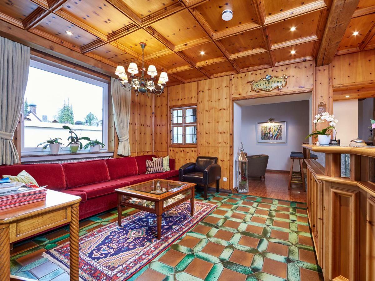 Akzent Hotel Turmwirt Оберамергау Екстериор снимка